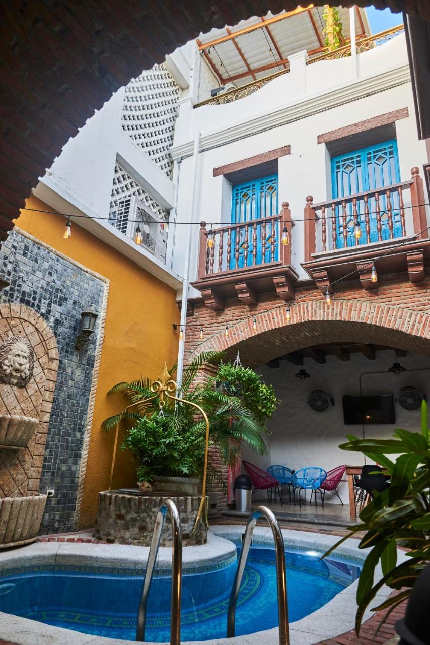 The Icon Capsule Hostal Cartagena