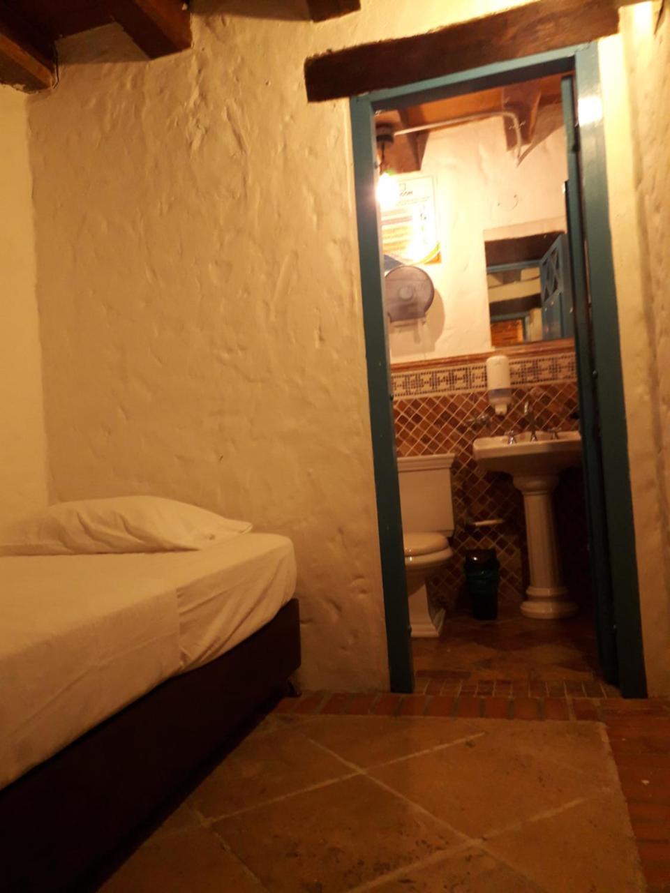 The Icon Capsule Hostal Cartagena