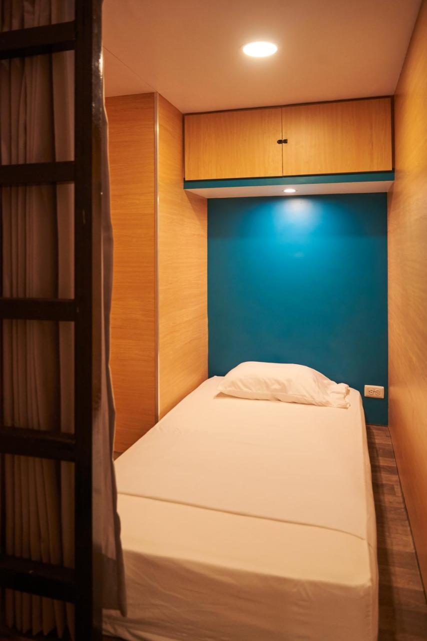 Hostal The Icon Capsule